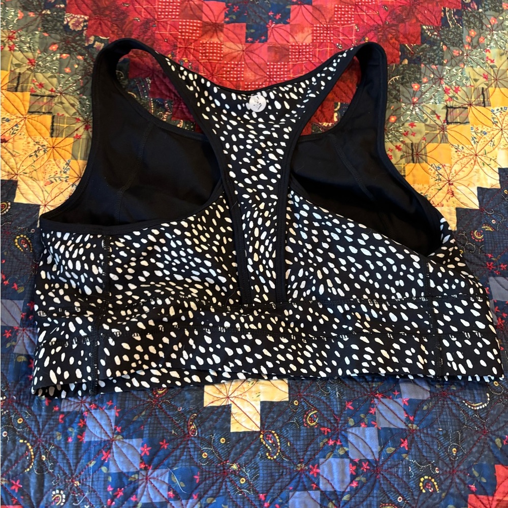Black and White Patterned Sports Bra